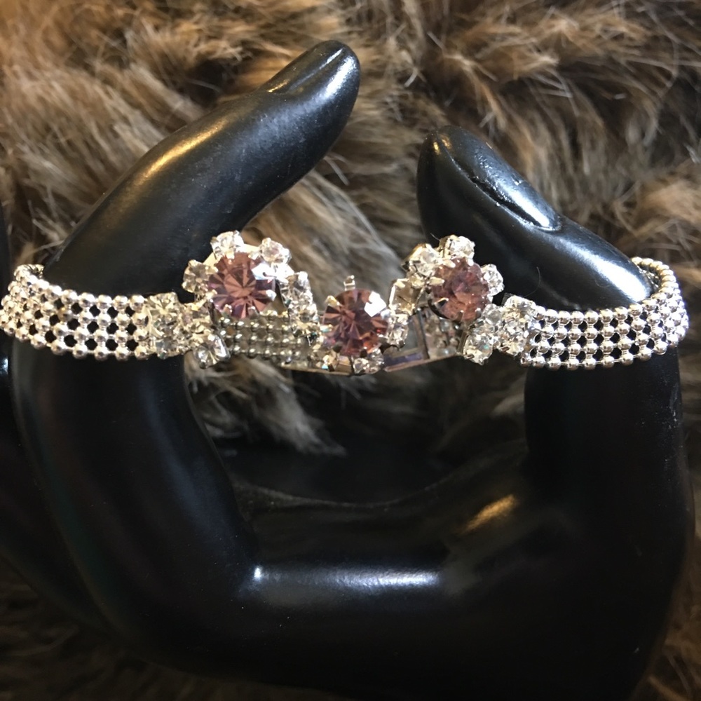 Light purple & clear rhinestone ball mesh bracelet
